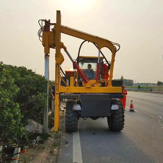 批發(fā)全液壓護(hù)欄打樁機(jī),高速公路護(hù)欄打樁機(jī)